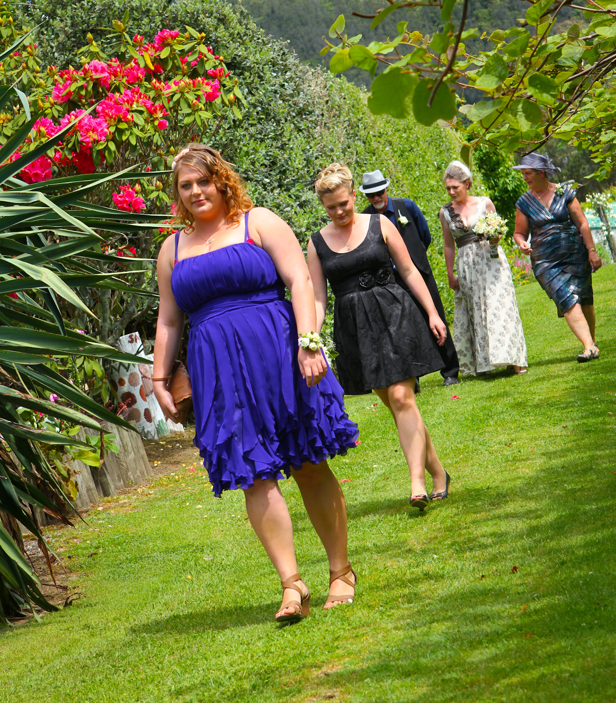 9d75e2ff63a32e2f841fc35a6c879e1e